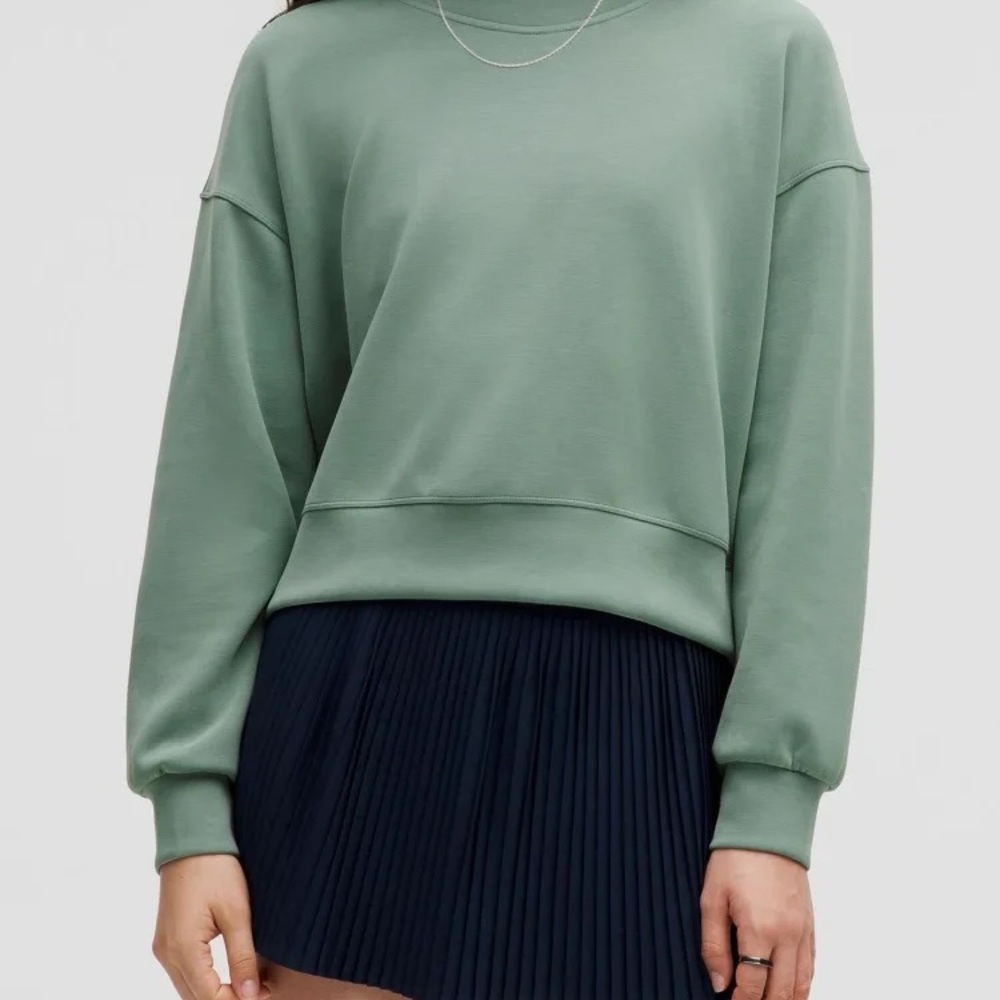 Lululemon Softstreme Perfectly Oversized Cropped Crew